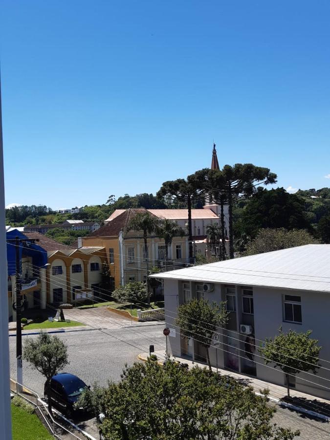 Pousada Dos Frades Garibaldi Exterior foto
